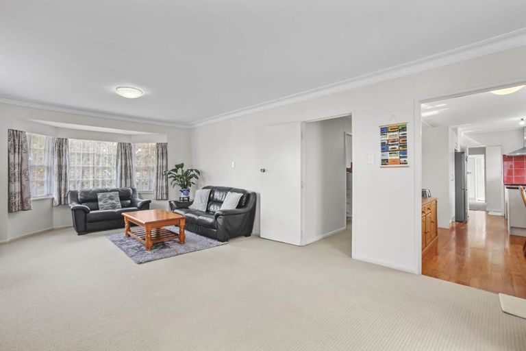 Photo of property in 5 Imatra Place, Sunnyhills, Auckland, 2010