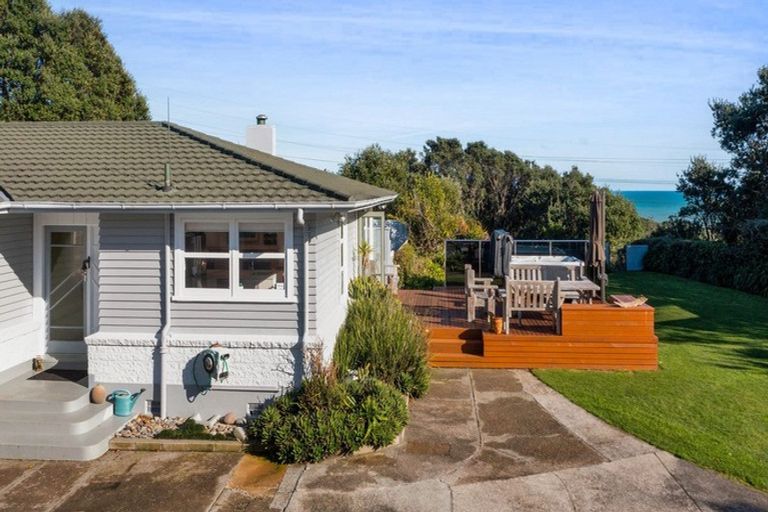 Photo of property in 142a Ngamotu Road, Spotswood, New Plymouth, 4310