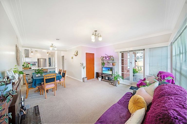 Photo of property in 7a Miami Street, Mangere East, Auckland, 2024