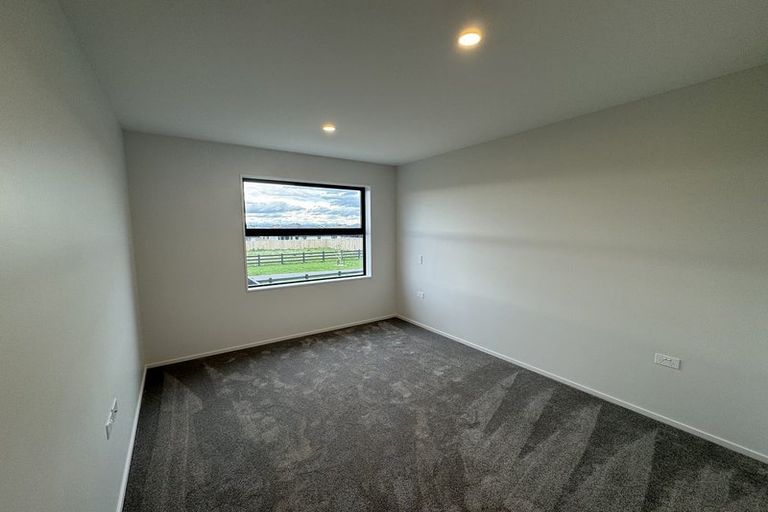 Photo of property in 9 Mccahon Lane, Rolleston, 7615