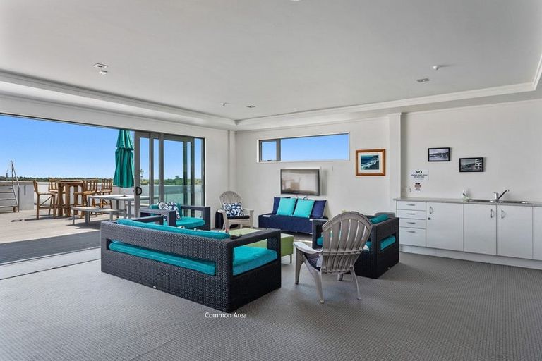 Photo of property in Quayside Apartments, 204/11 George Street, Whakatane, 3120