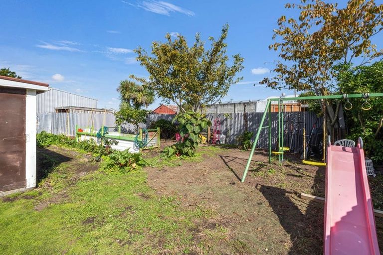 Photo of property in 17 Spier Street, Aramoho, Whanganui, 4500