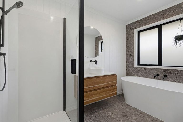 Photo of property in 22 Tauroa Drive, Tuakau, 2121