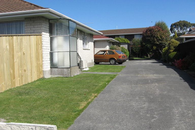 Photo of property in 74 Veitches Road, Casebrook, Christchurch, 8051