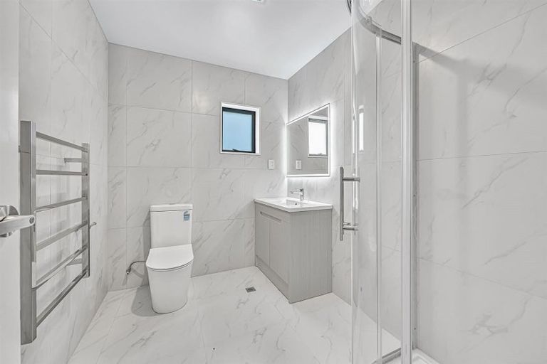 Photo of property in 1 Faithful Drive, Karaka, Papakura, 2113