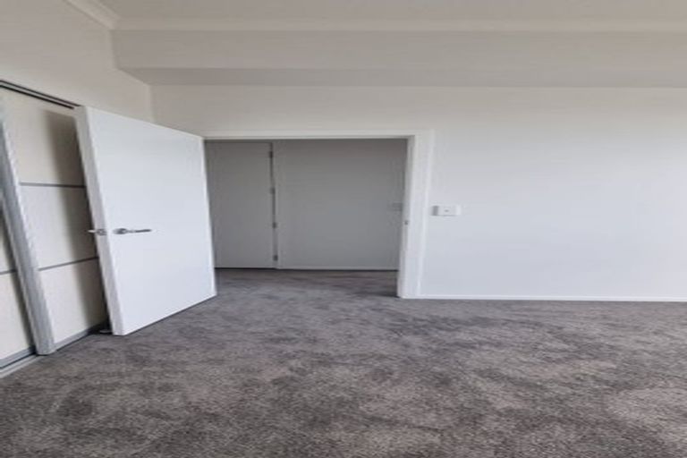 Photo of property in 23/11 Carlos Drive, Flat Bush, Auckland, 2016