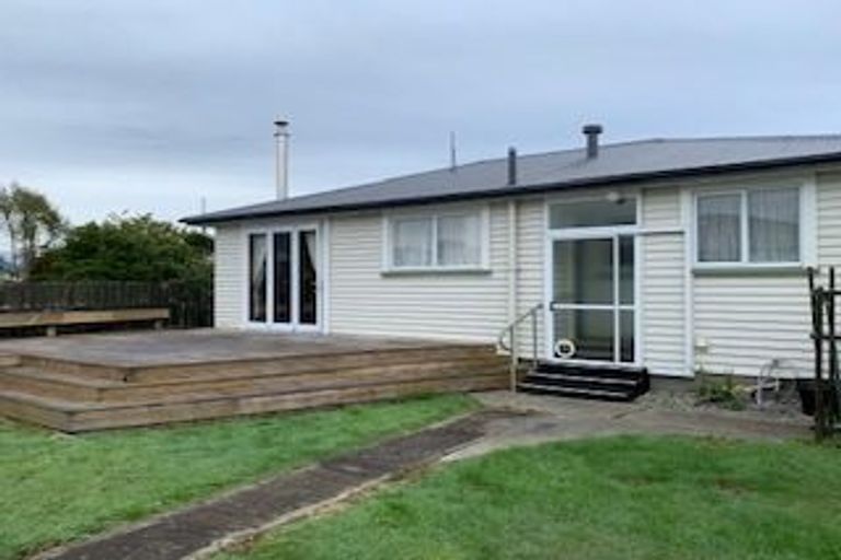 Photo of property in 91 Domett Street, Westport, 7825