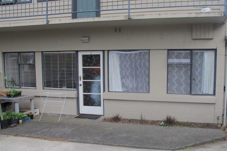 Photo of property in 3/120 London Street, Dunedin Central, Dunedin, 9016