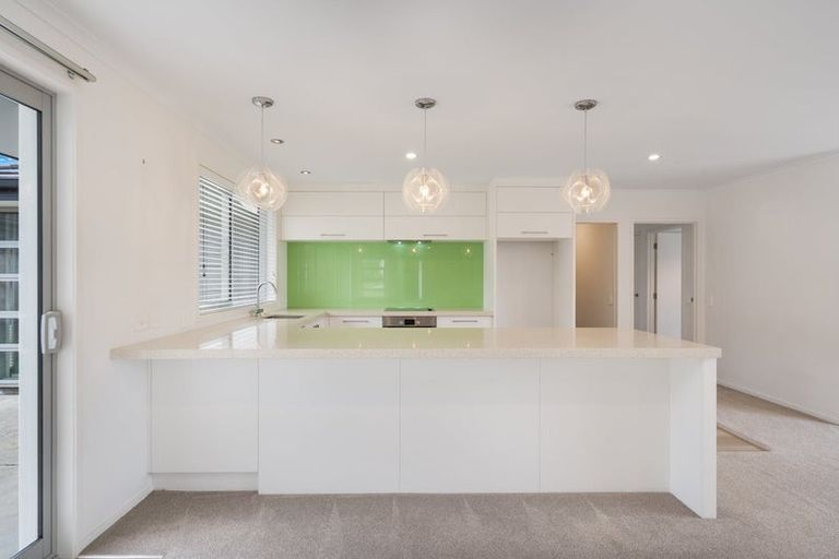 Photo of property in 21 Pyne Crescent, Pokeno, 2402