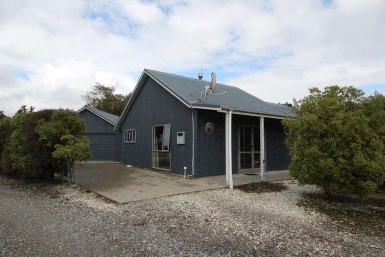 Photo of property in 24 Nyhon Place, Haast, 7886