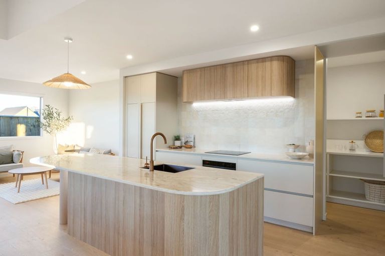 Photo of property in 45 Tangaroa Street, Cambridge, 3434