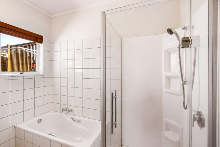 Photo of property in 34a Lighthouse Road, Bluff Hill, Napier, 4110