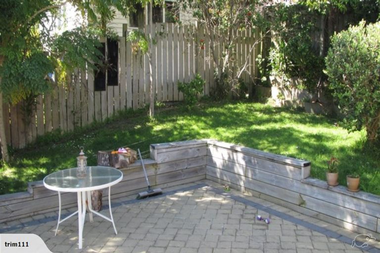 Photo of property in 64a Verbena Road, Birkdale, Auckland, 0626