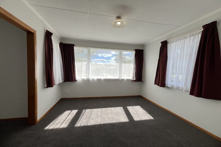 Photo of property in 20 Benmore Avenue, Cloverlea, Palmerston North, 4412
