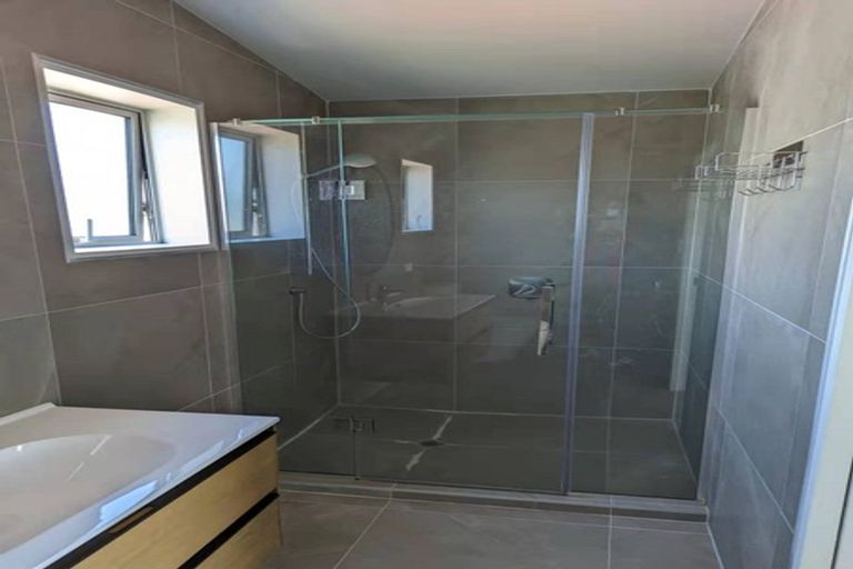 Photo of property in 27 Lockheed Street, Hobsonville, Auckland, 0618