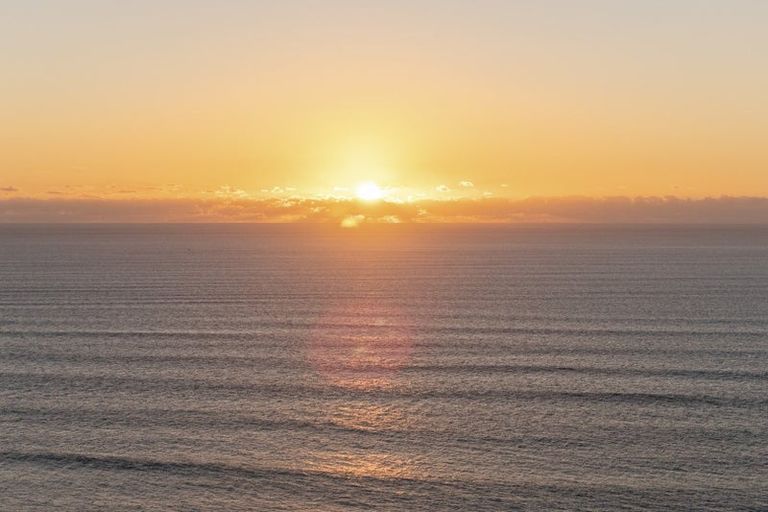 Photo of property in 42 Octavius Place, New Plymouth, 4312