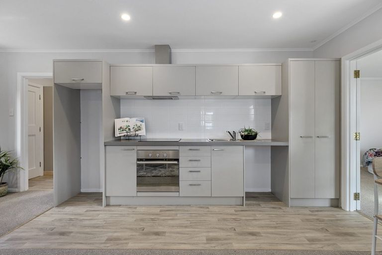 Photo of property in 8b Church Street, Tuakau, 2121