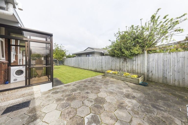 Photo of property in 43 Paisley Street, Awapuni, Palmerston North, 4412