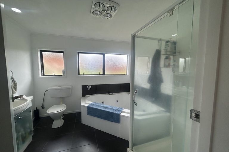 Photo of property in 29 Chadwick Place, Highbury, Palmerston North, 4412