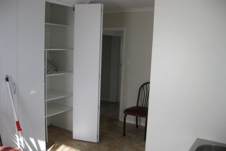 Photo of property in 14 Humphries Street, Greytown, 5712