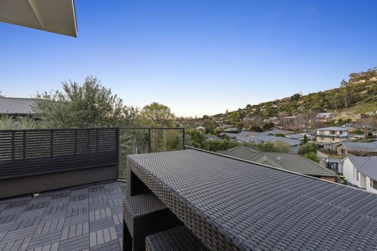 Photo of property in 95 Landsdowne Terrace, Cashmere, Christchurch, 8022