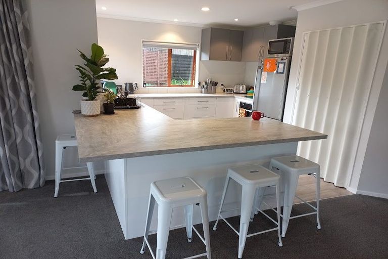 Photo of property in 1 Hidcote Place, Bethlehem, Tauranga, 3110