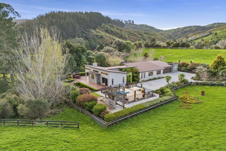 Photo of property in 881b Old Mountain Road, Waitetuna, Raglan, 3295