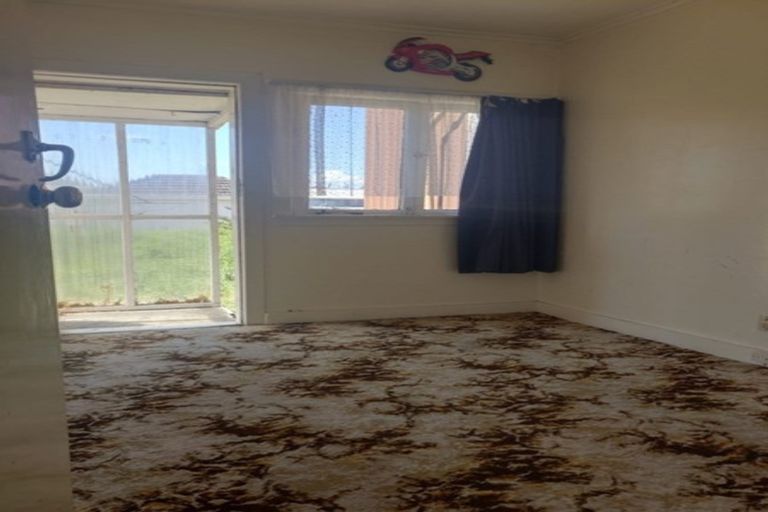 Photo of property in 129 Hall Avenue, Favona, Auckland, 2024