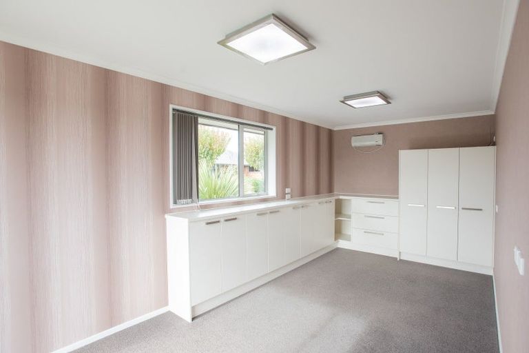 Photo of property in 21 Talboys Drive, Winton, 9720