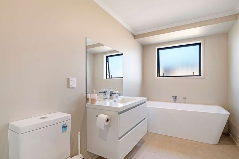 Photo of property in 1 Morrell Street, Tawhero, Whanganui, 4501