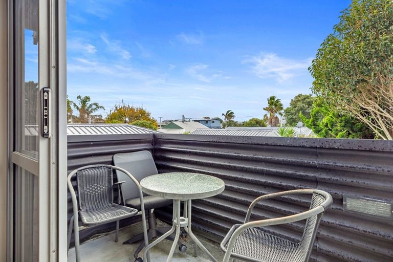 Photo of property in 42b Simpson Road, Papamoa Beach, Papamoa, 3118