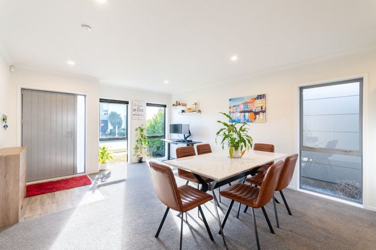 Photo of property in 3 Awatea Road, Hornby, Christchurch, 8042