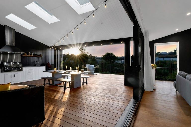 Photo of property in 4/20 Gordon Street, Glen Avon, New Plymouth, 4312