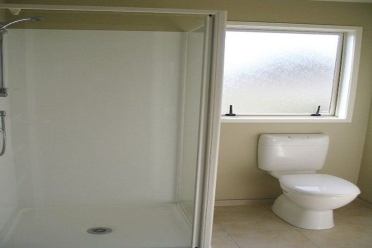 Photo of property in 4 Heidi Crescent, Flat Bush, Auckland, 2016