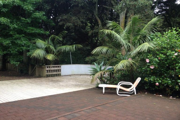 Photo of property in 6 Deodar Place, Totara Heights, Auckland, 2105