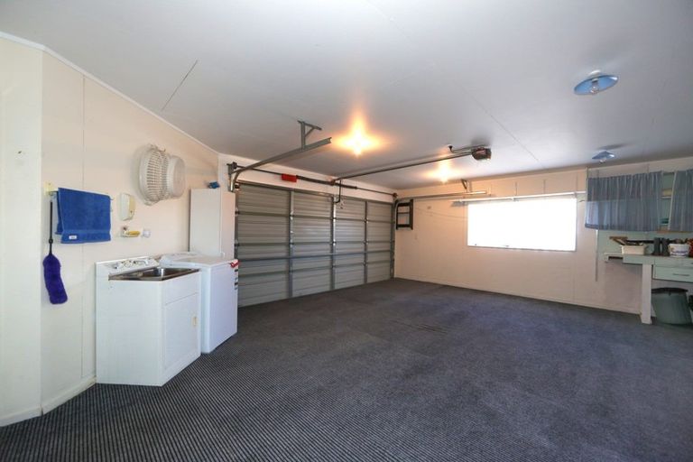 Photo of property in 6a Dules Walk, Taradale, Napier, 4112