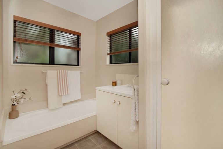 Photo of property in 178b Otumoetai Road, Brookfield, Tauranga, 3110