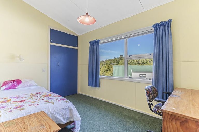 Photo of property in 178 Huatoki Street, Upper Vogeltown, New Plymouth, 4310