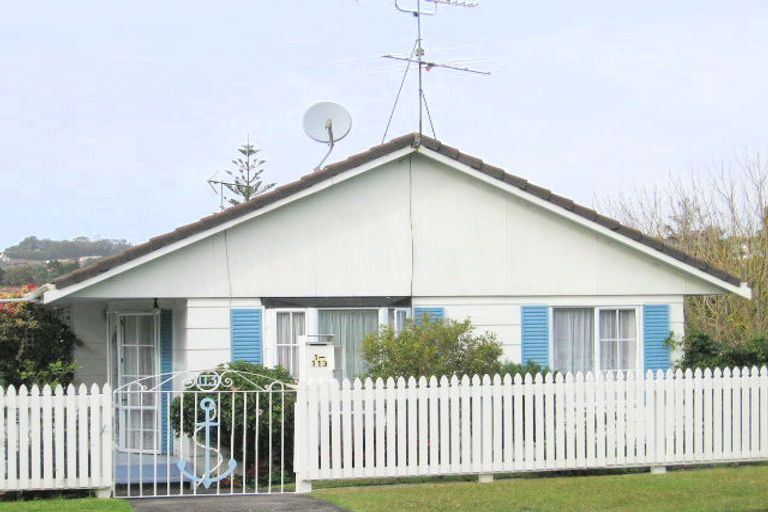 Photo of property in 1/113 Rosario Crescent, Red Beach, 0932