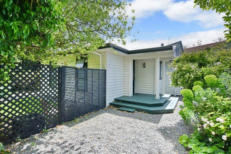 Photo of property in 214 Harewood Road, Bishopdale, Christchurch, 8053