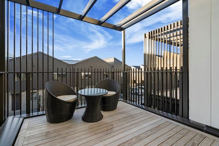 Photo of property in 30b/5 Westgate Drive, Massey, Auckland, 0614