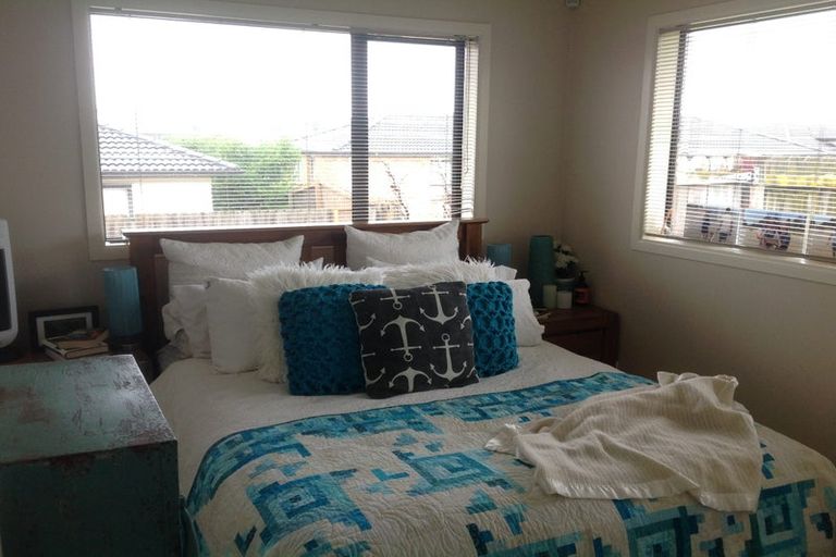 Photo of property in 25 Toomer Place, Beachlands, Auckland, 2018