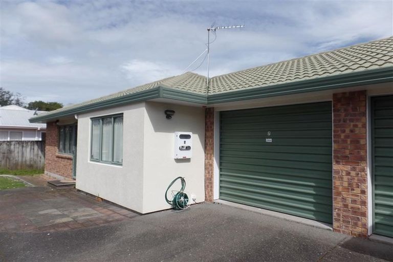 Photo of property in 7/43 Fruitvale Road, New Lynn, Auckland, 0600