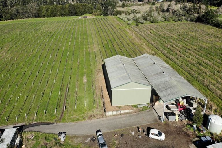 Photo of property in 601 State Highway 16, Kumeu, 0891