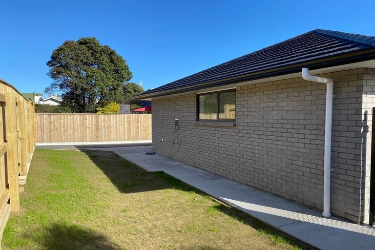Photo of property in 110b Main Road, Waikanae, 5036