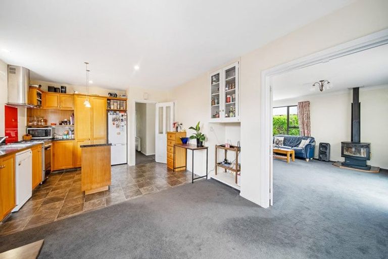 Photo of property in 14 Gainford Street, Avonhead, Christchurch, 8042