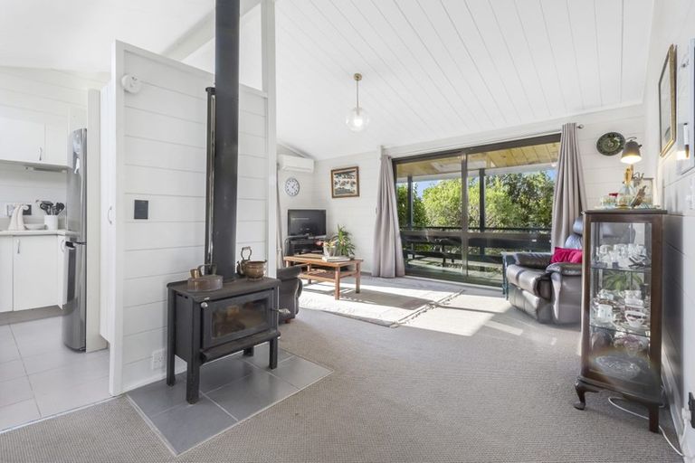 Photo of property in 13 The Mainsail, Whitby, Porirua, 5024