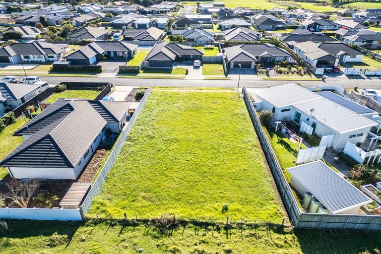 Photo of property in 18 Longstaff Drive, Bell Block, New Plymouth, 4312
