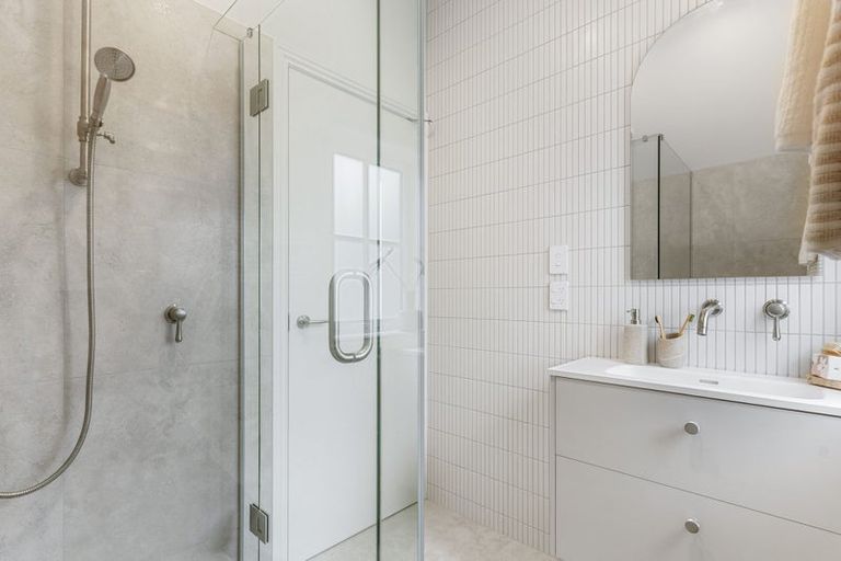 Photo of property in 159a Birkenhead Avenue, Birkenhead, Auckland, 0626