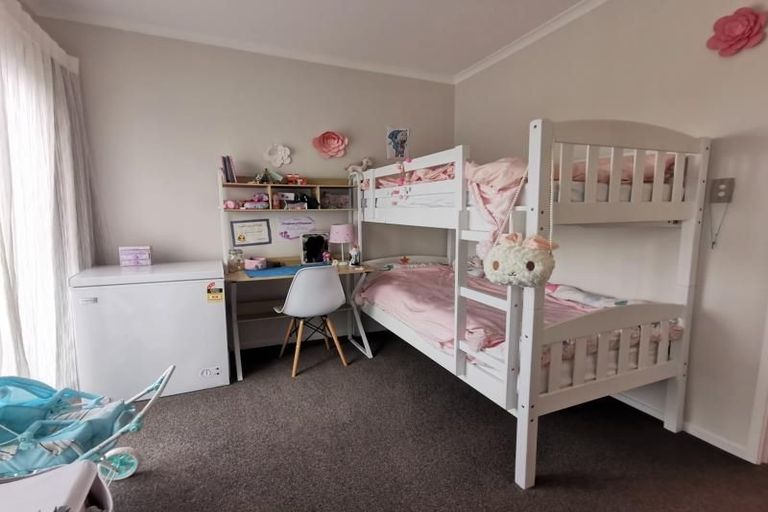 Photo of property in 176 Hobsonville Point Road, Hobsonville, Auckland, 0616